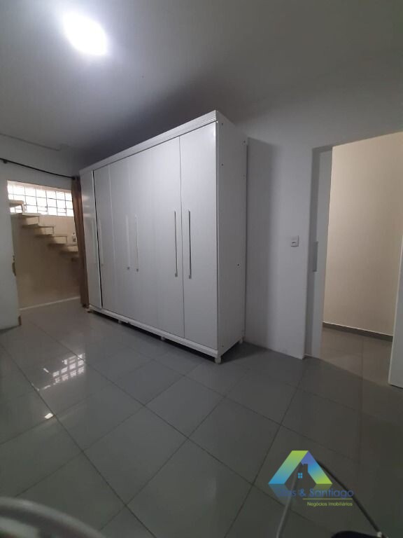 Sobrado à venda com 2 quartos, 300m² - Foto 24