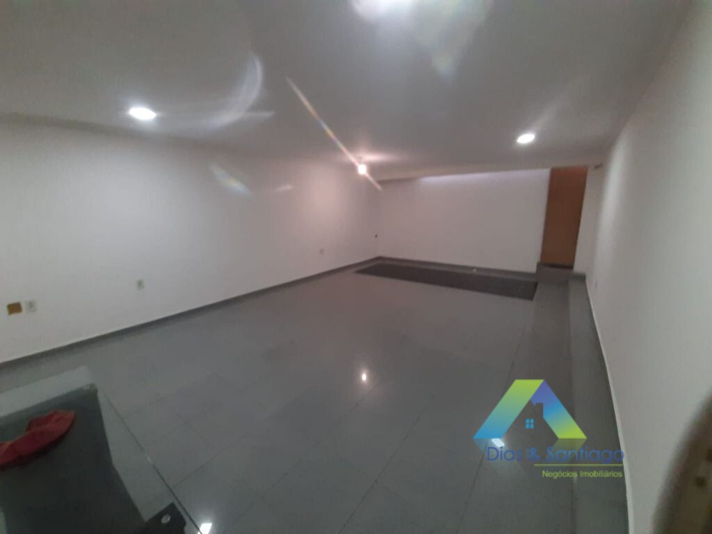 Sobrado à venda com 2 quartos, 300m² - Foto 33