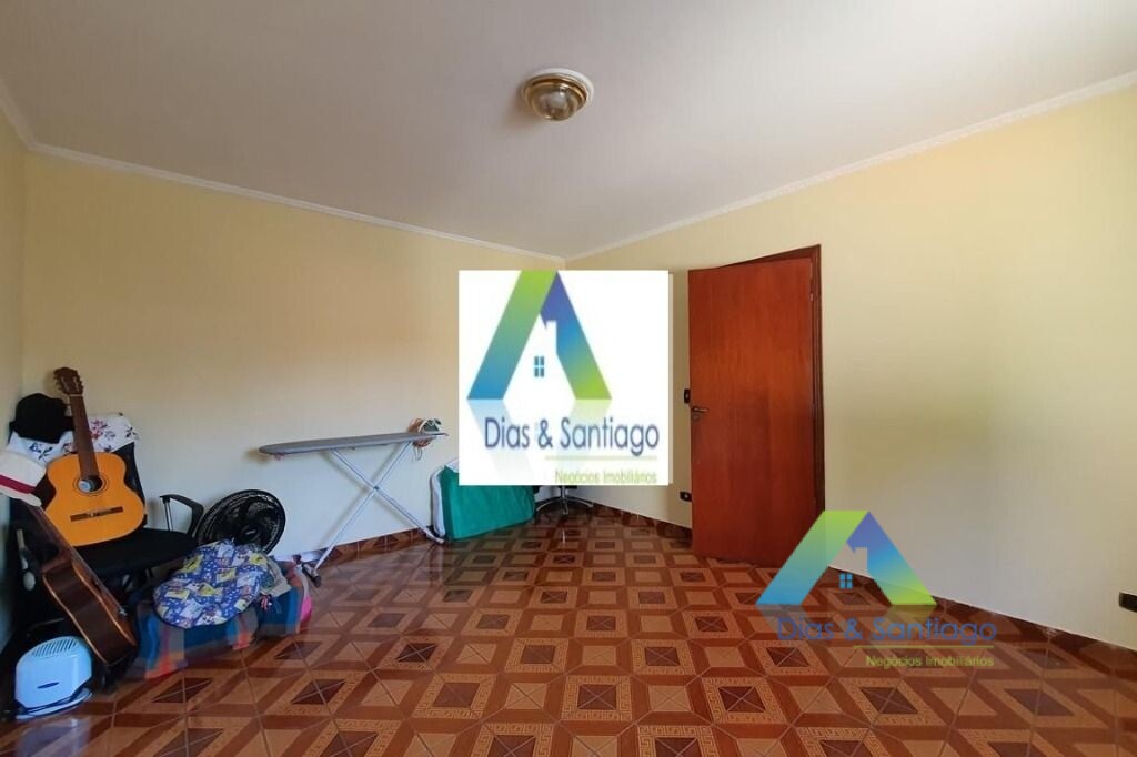 Sobrado à venda com 3 quartos, 180m² - Foto 14