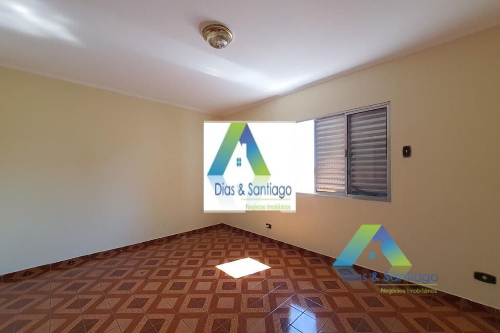 Sobrado à venda com 3 quartos, 180m² - Foto 13