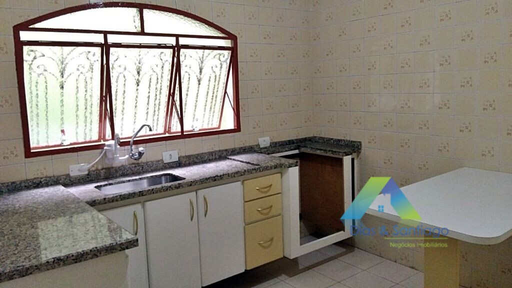 Sobrado à venda com 3 quartos, 165m² - Foto 2