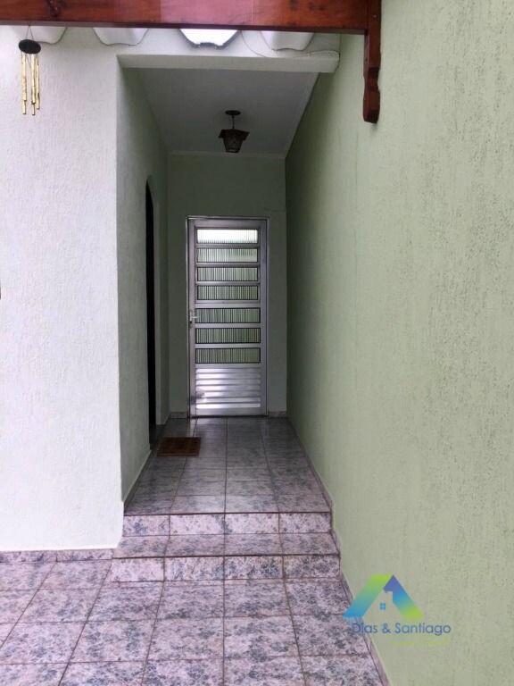 Sobrado à venda com 3 quartos, 165m² - Foto 3