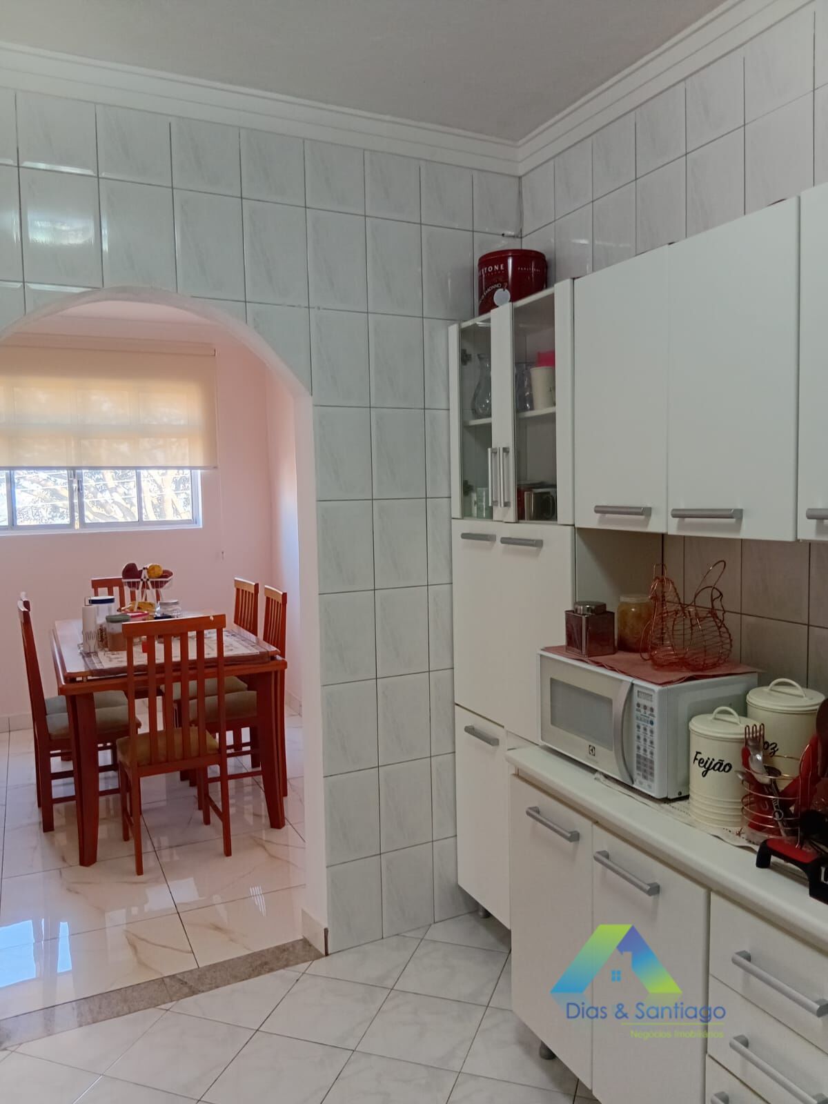Sobrado à venda com 3 quartos, 212m² - Foto 4