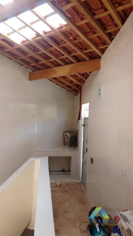 Sobrado à venda com 3 quartos, 212m² - Foto 24