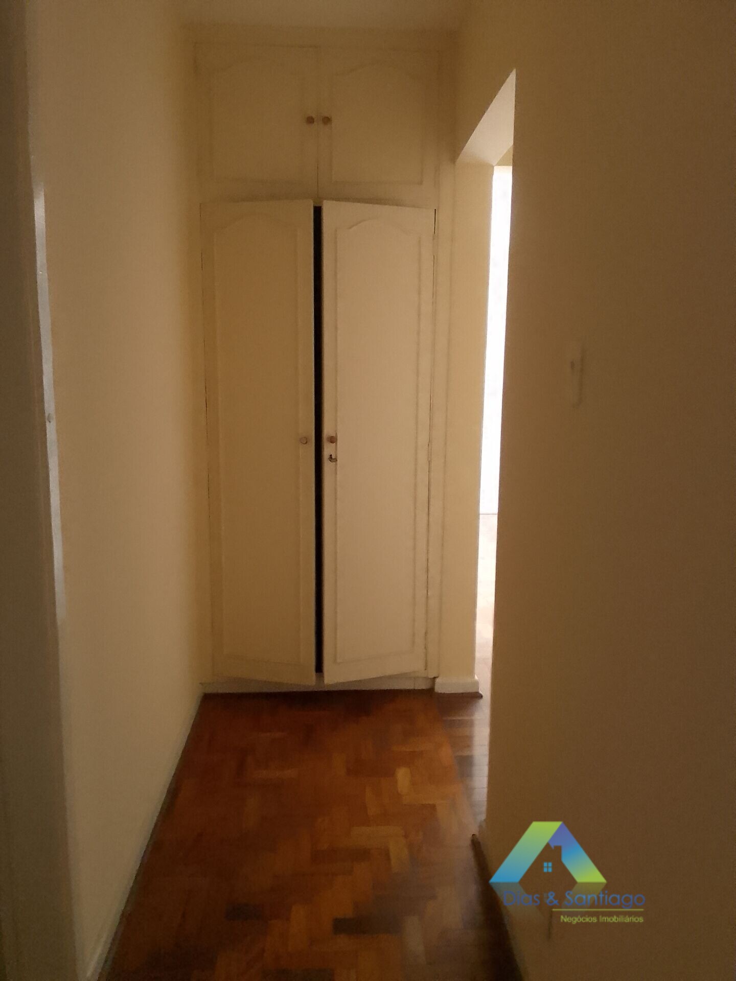 Apartamento à venda com 4 quartos, 137m² - Foto 8