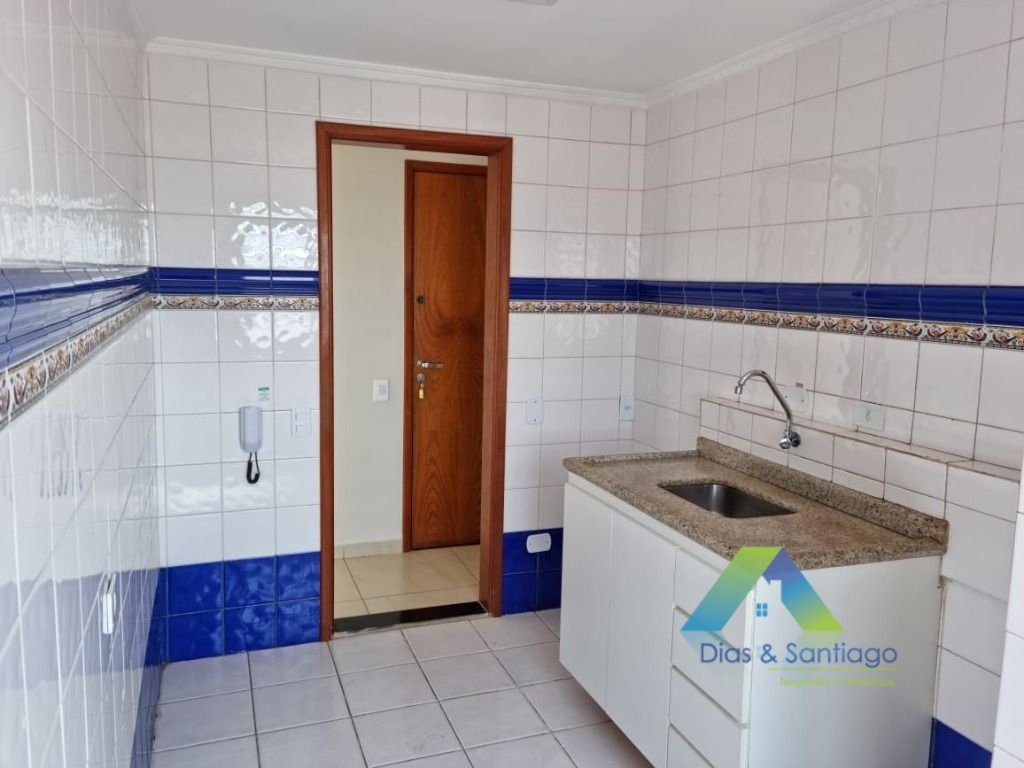 Apartamento para alugar com 2 quartos, 49m² - Foto 4