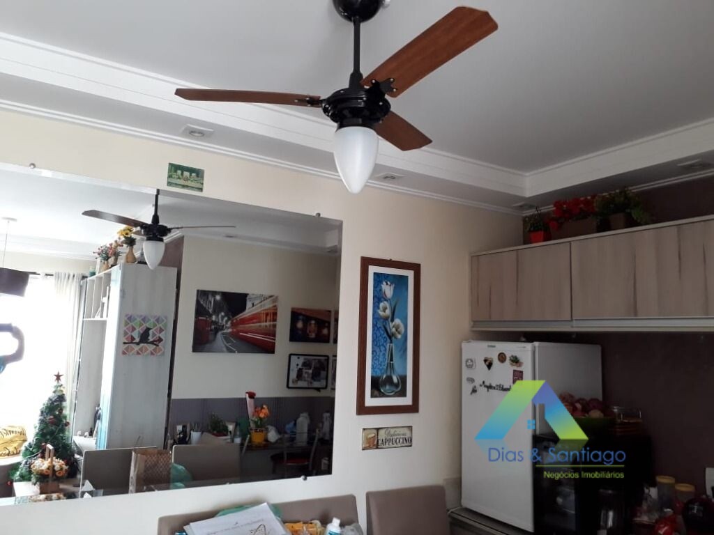 Apartamento à venda com 2 quartos, 50m² - Foto 1