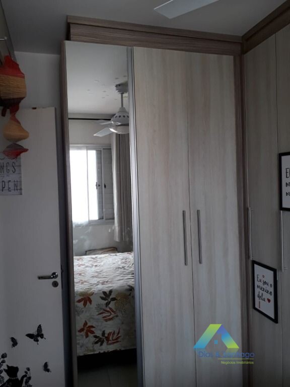 Apartamento à venda com 2 quartos, 50m² - Foto 14