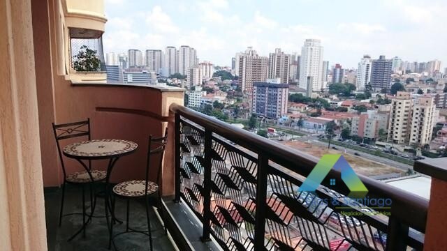 Apartamento à venda com 3 quartos, 162m² - Foto 2