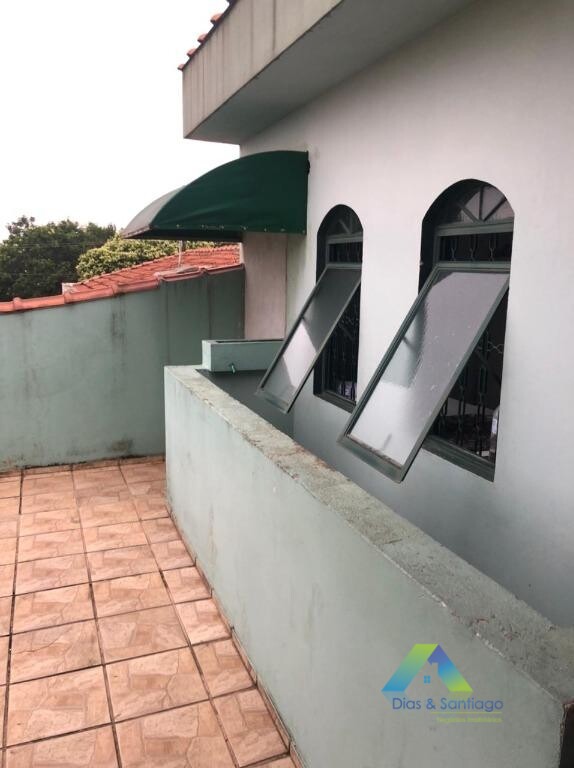 Sobrado à venda com 3 quartos, 280m² - Foto 24