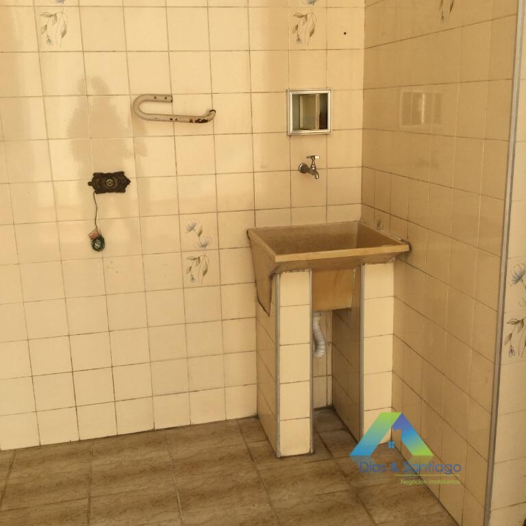 Sobrado à venda com 3 quartos, 144m² - Foto 3