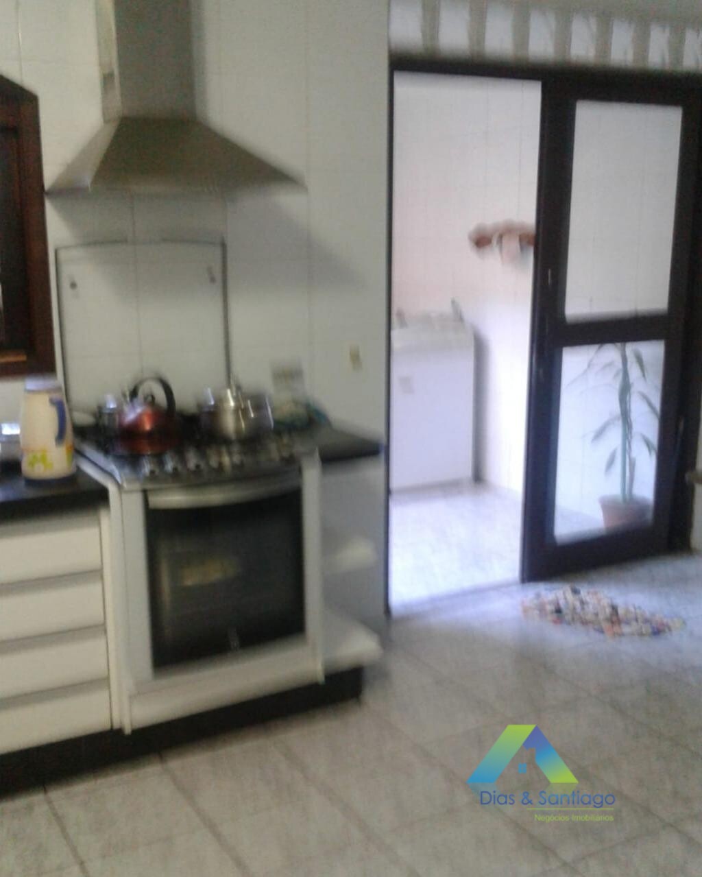 Sobrado à venda com 3 quartos, 198m² - Foto 3