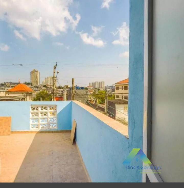 Casa à venda com 2 quartos, 200m² - Foto 2