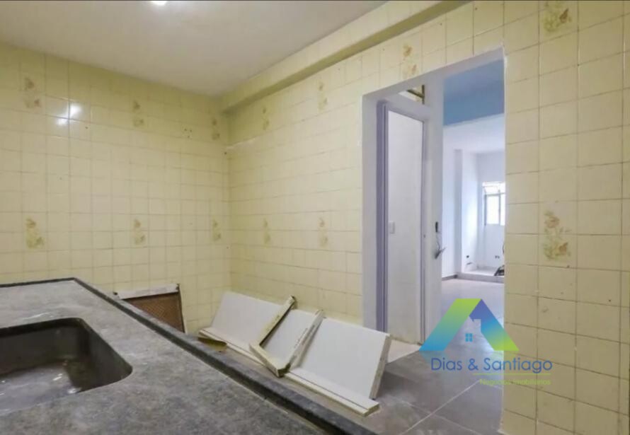 Casa à venda com 2 quartos, 200m² - Foto 10