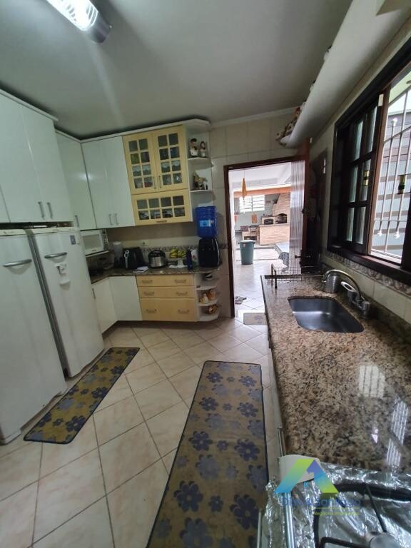 Sobrado à venda com 3 quartos, 164m² - Foto 14