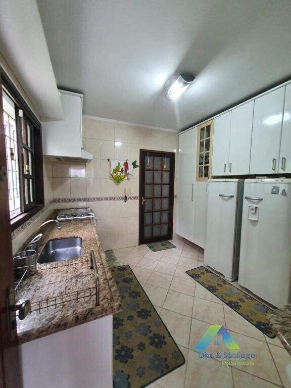 Sobrado à venda com 3 quartos, 164m² - Foto 15