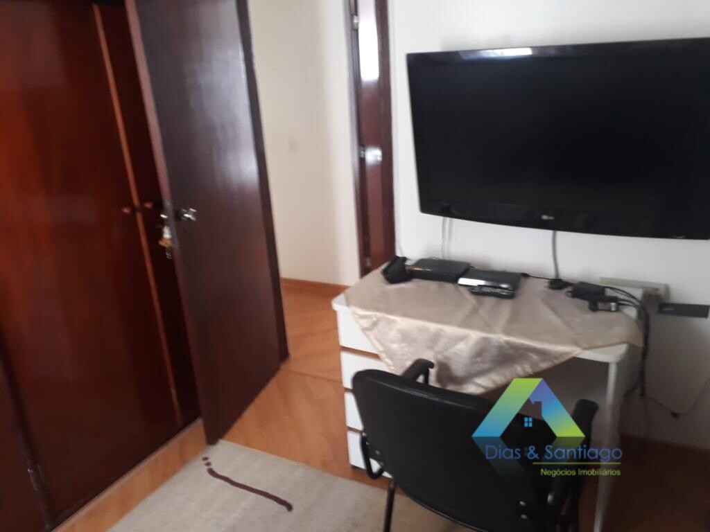 Apartamento à venda com 3 quartos, 95m² - Foto 13