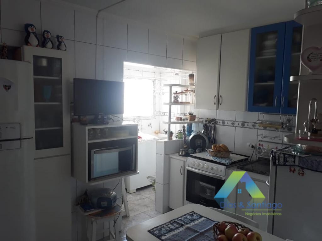 Apartamento à venda com 3 quartos, 95m² - Foto 3