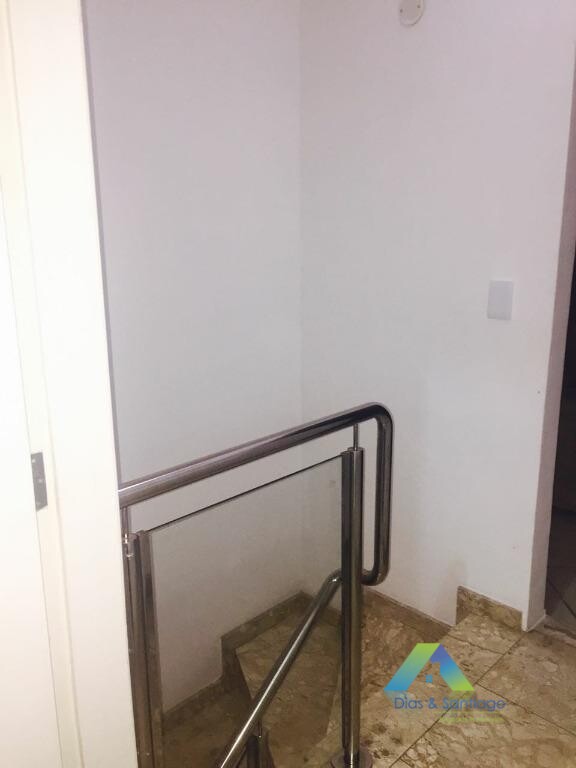 Sobrado à venda com 4 quartos, 120m² - Foto 27