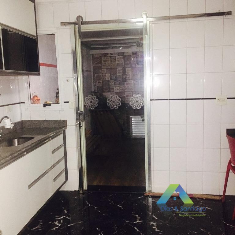 Sobrado à venda com 4 quartos, 120m² - Foto 29