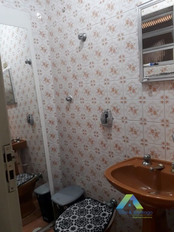 Sobrado à venda com 2 quartos, 167m² - Foto 11