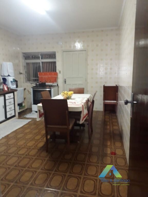 Sobrado à venda com 2 quartos, 167m² - Foto 1