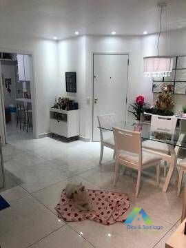 Apartamento à venda com 2 quartos, 78m² - Foto 17