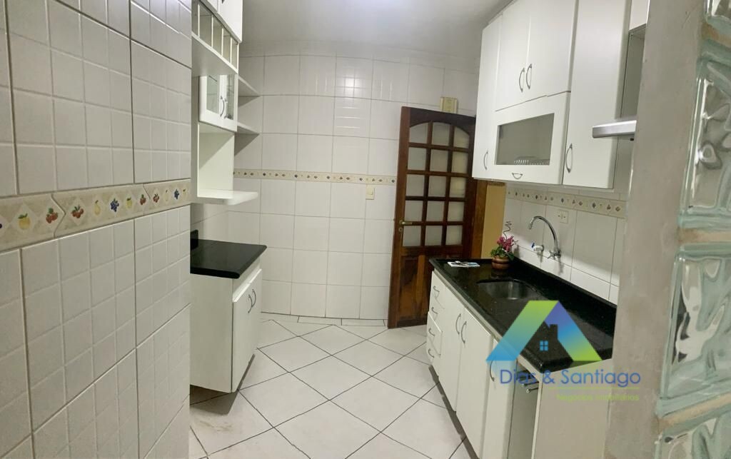 Apartamento à venda com 2 quartos, 116m² - Foto 2