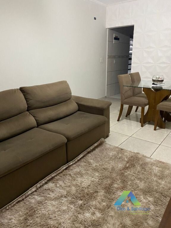 Sobrado à venda com 3 quartos, 190m² - Foto 1