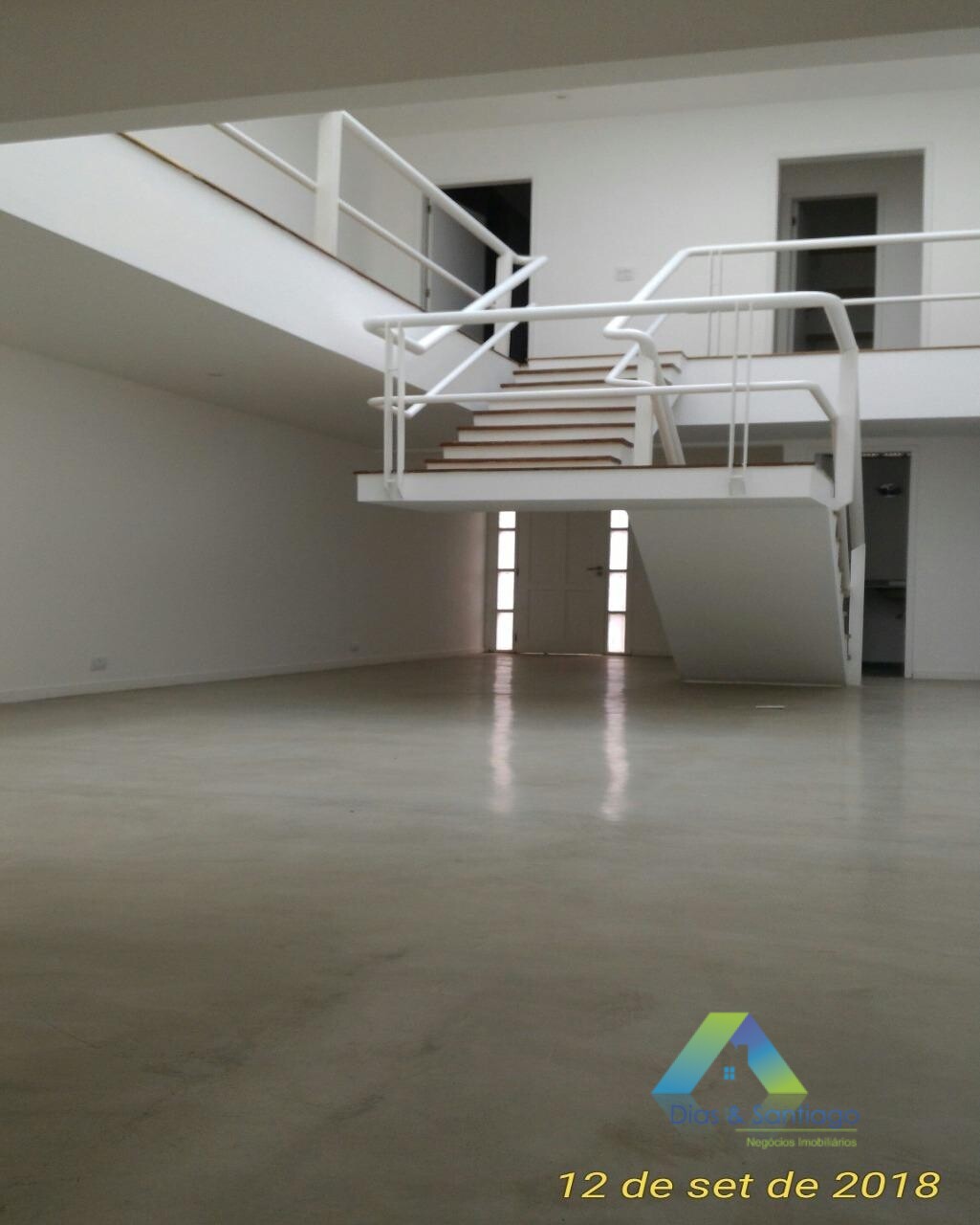 Sobrado à venda com 4 quartos, 350m² - Foto 4