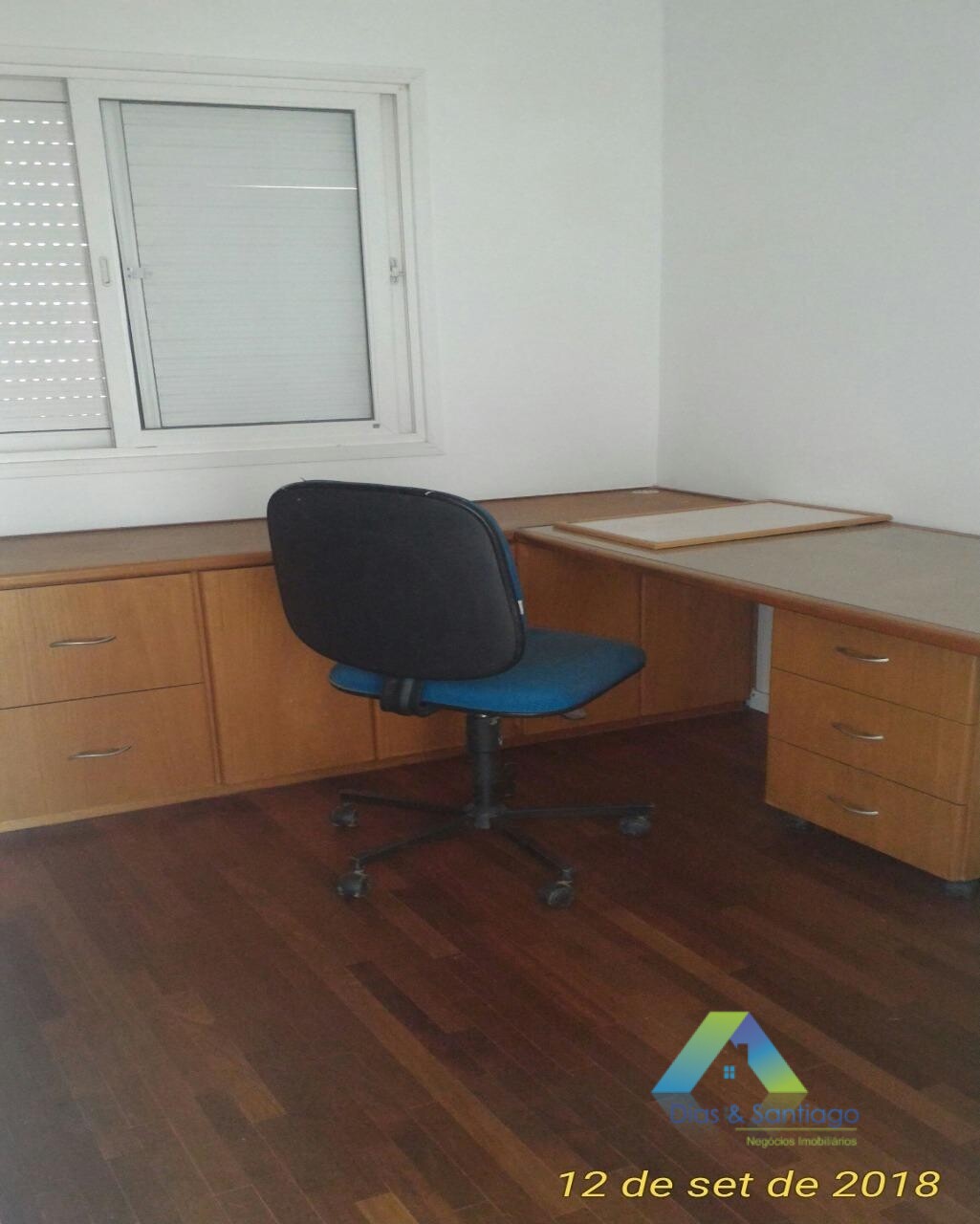 Sobrado à venda com 4 quartos, 350m² - Foto 14