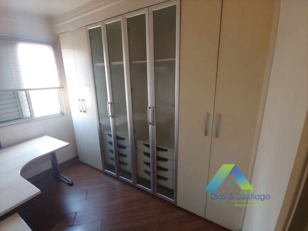 Apartamento à venda com 2 quartos, 62m² - Foto 6