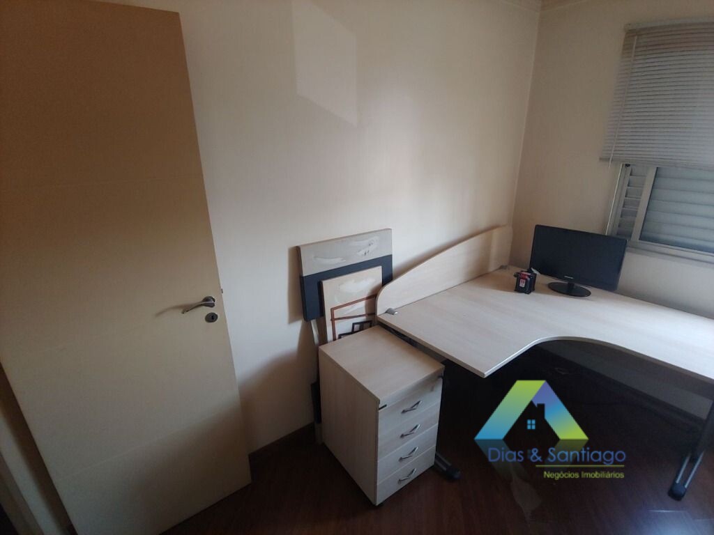 Apartamento à venda com 2 quartos, 62m² - Foto 11