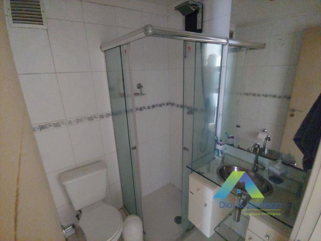 Apartamento à venda com 2 quartos, 62m² - Foto 12