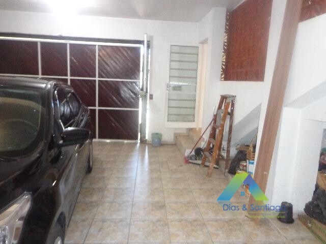 Sobrado à venda com 3 quartos, 180m² - Foto 4