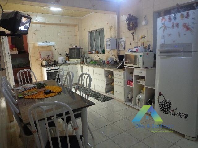 Sobrado à venda com 3 quartos, 180m² - Foto 10