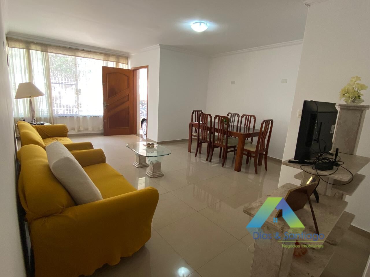 Casa à venda com 3 quartos, 241m² - Foto 6