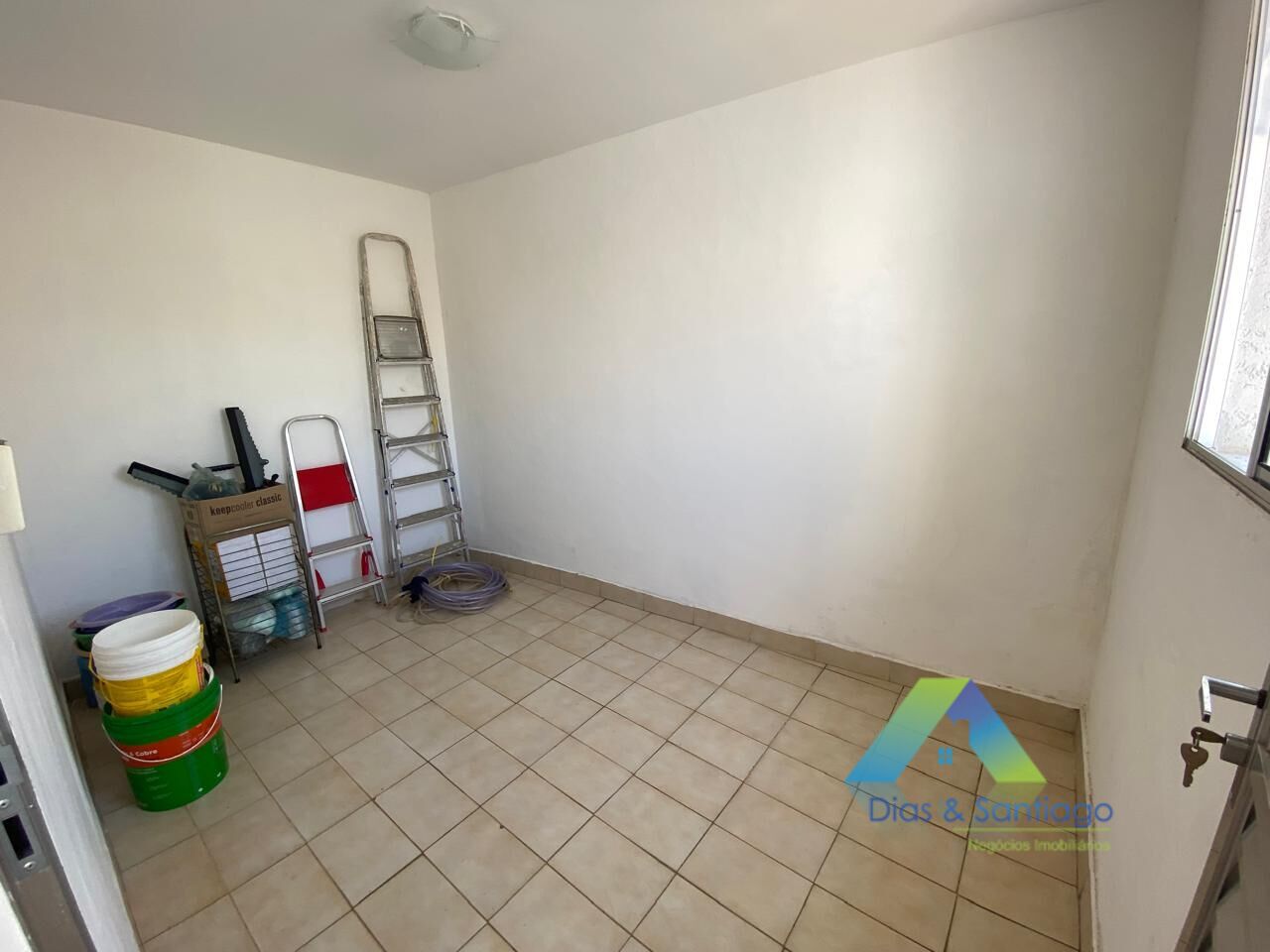 Casa à venda com 3 quartos, 241m² - Foto 18