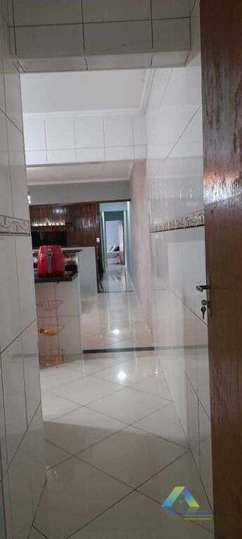 Sobrado à venda com 2 quartos, 300m² - Foto 11