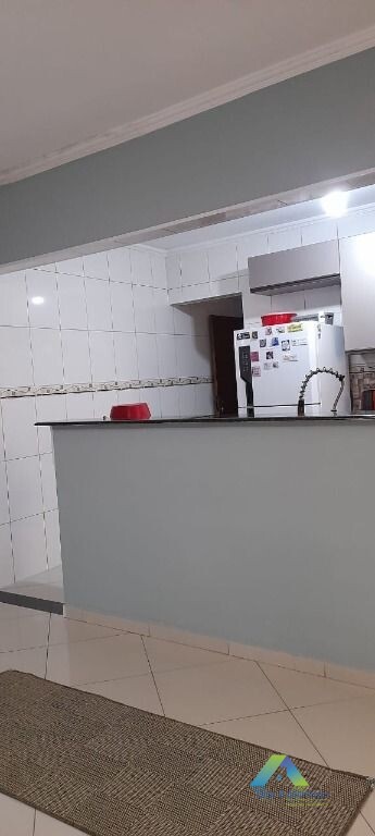 Sobrado à venda com 2 quartos, 300m² - Foto 6