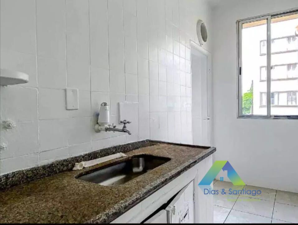 Apartamento à venda com 3 quartos, 74m² - Foto 3