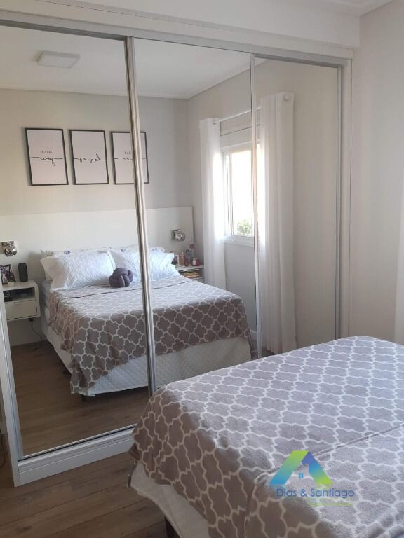 Apartamento à venda com 2 quartos, 64m² - Foto 13