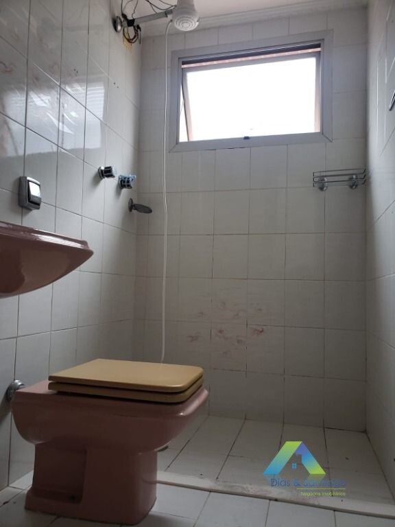 Apartamento à venda com 1 quarto, 58m² - Foto 13