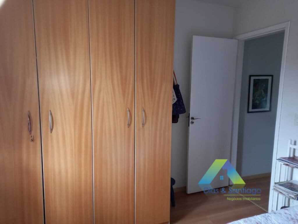 Casa à venda com 3 quartos, 174m² - Foto 8