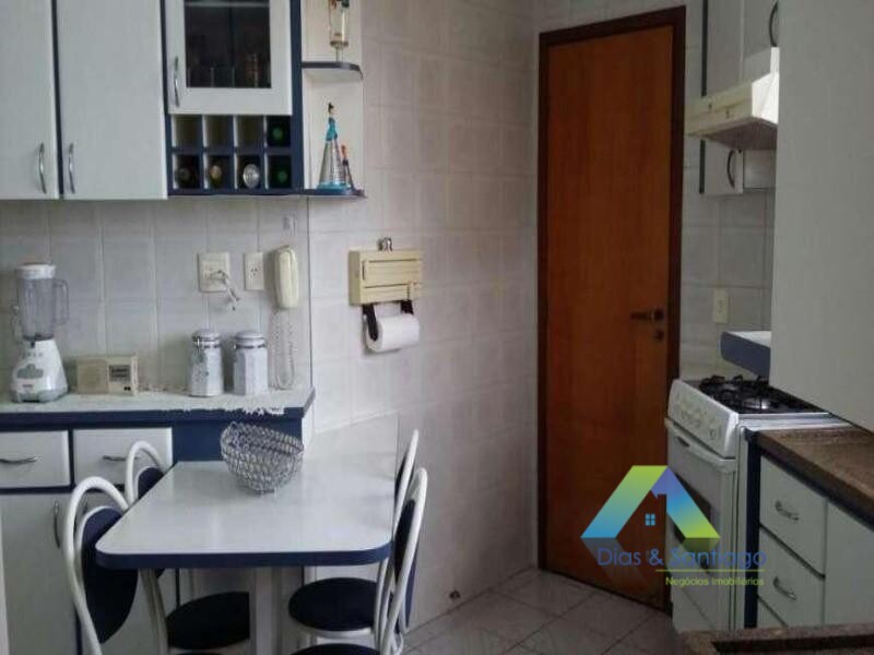 Apartamento à venda com 3 quartos, 118m² - Foto 33