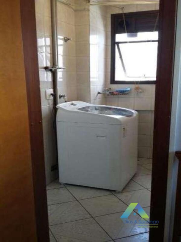 Apartamento à venda com 3 quartos, 118m² - Foto 26