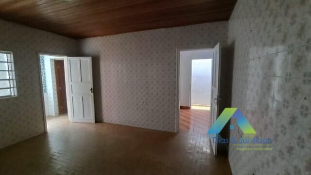 Casa à venda com 4 quartos, 187m² - Foto 5