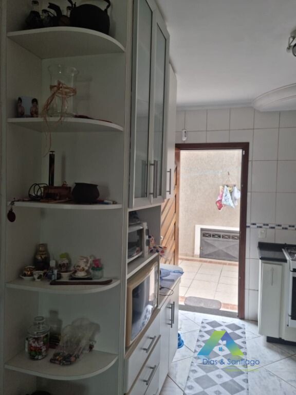 Sobrado à venda com 4 quartos, 150m² - Foto 47