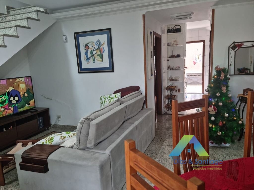 Sobrado à venda com 4 quartos, 150m² - Foto 3