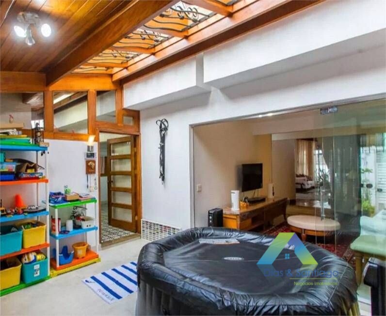 Sobrado à venda com 4 quartos, 400m² - Foto 38